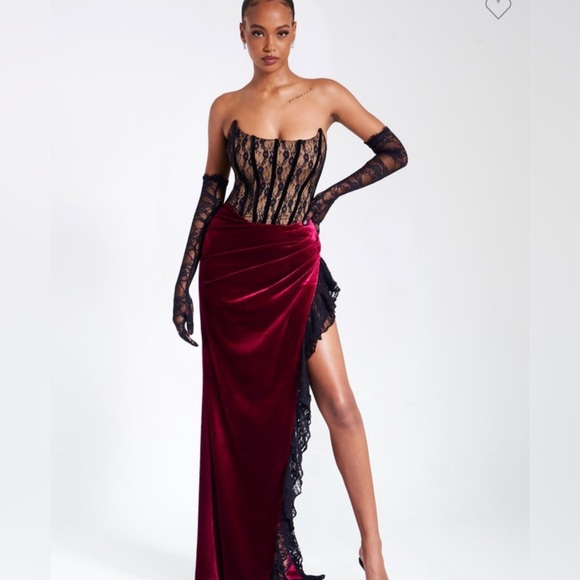 Miss Circle Lace Corset & Velvet maxi dress NWT S-XL - Picture 5 of 11